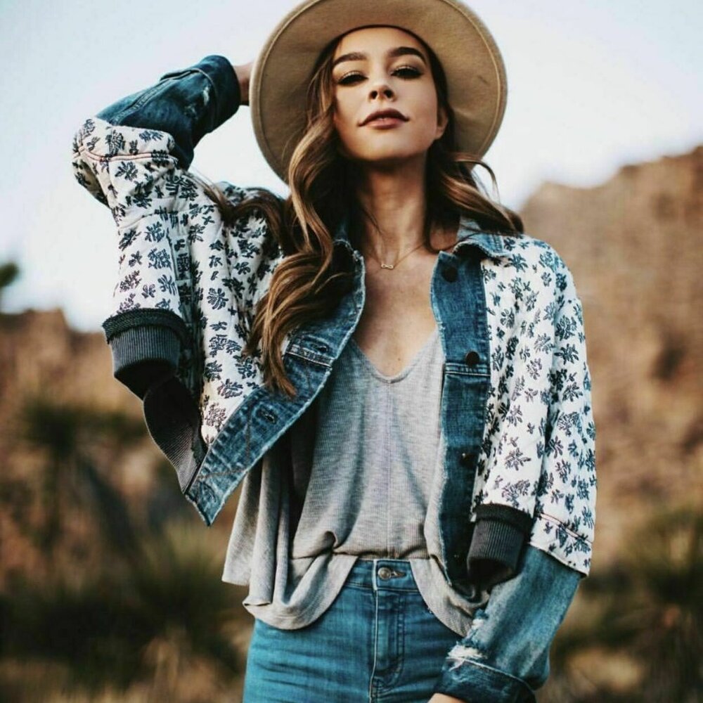 Free People Ditsy Denim Jean Jacket Daisy XS/S ASO Selena Gomez